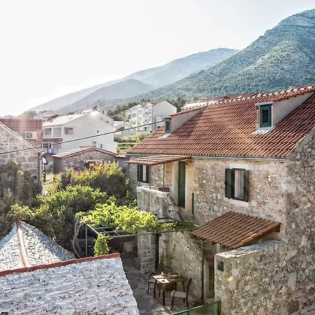 Apartment Paradise Stone Bol