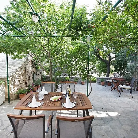 Apartment Paradise Stone *