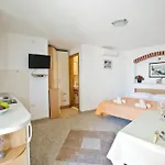 Paradise Stone Apartment