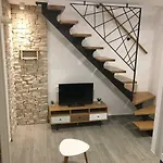 Paradise Stone Apartment *