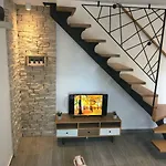Paradise Stone Apartment *