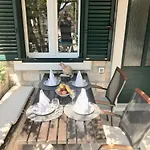 Paradise Stone Apartment *