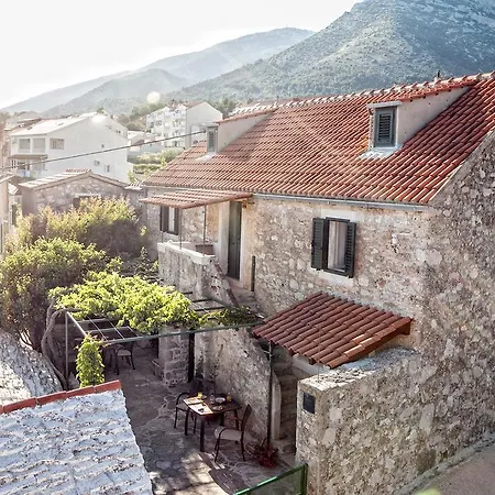 Apartman Paradise Stone