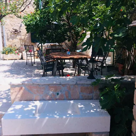 Apartment Paradise Stone *