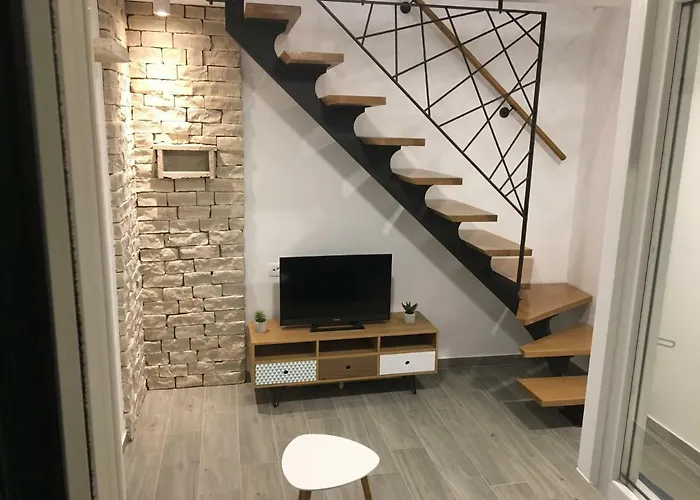 Paradise Stone Apartment *